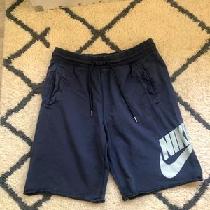 Nike Mens Alumni Fleece Sweat Shorts